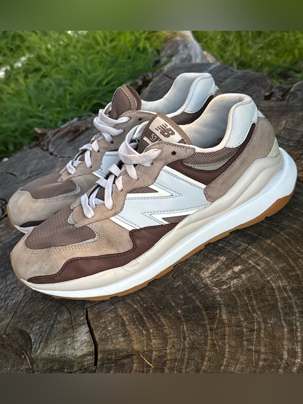 New Balance 57/40 Low Mushroom Black Coffee - Men’s Size 9.5